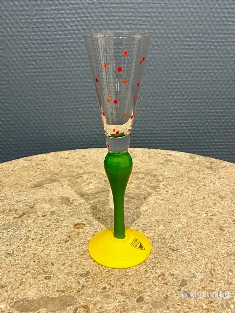 Anne Nilsson – Clownglass, schnaps for Orrefors