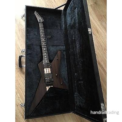 ESP/LTD CASE RANDOM STAR FORM FIT