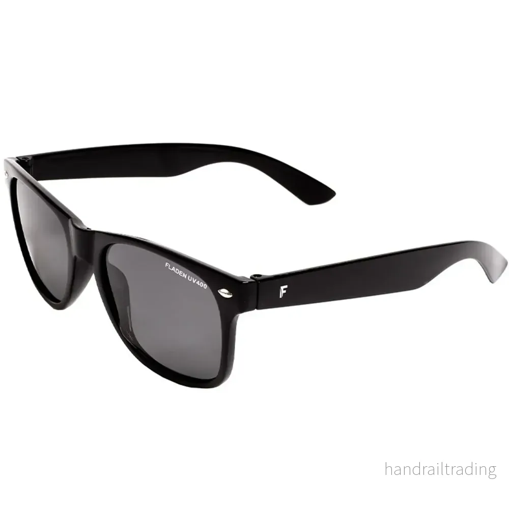 Polarized sunglasses Day black frame grey lens Polarized sunglasses Day black frame grey lens