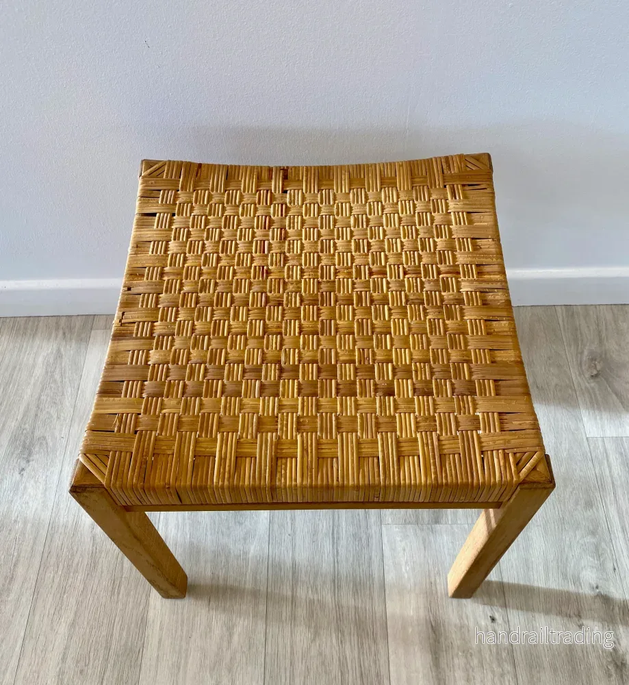 Oak and rattan stool from Gemla, Sweden - Bild 3