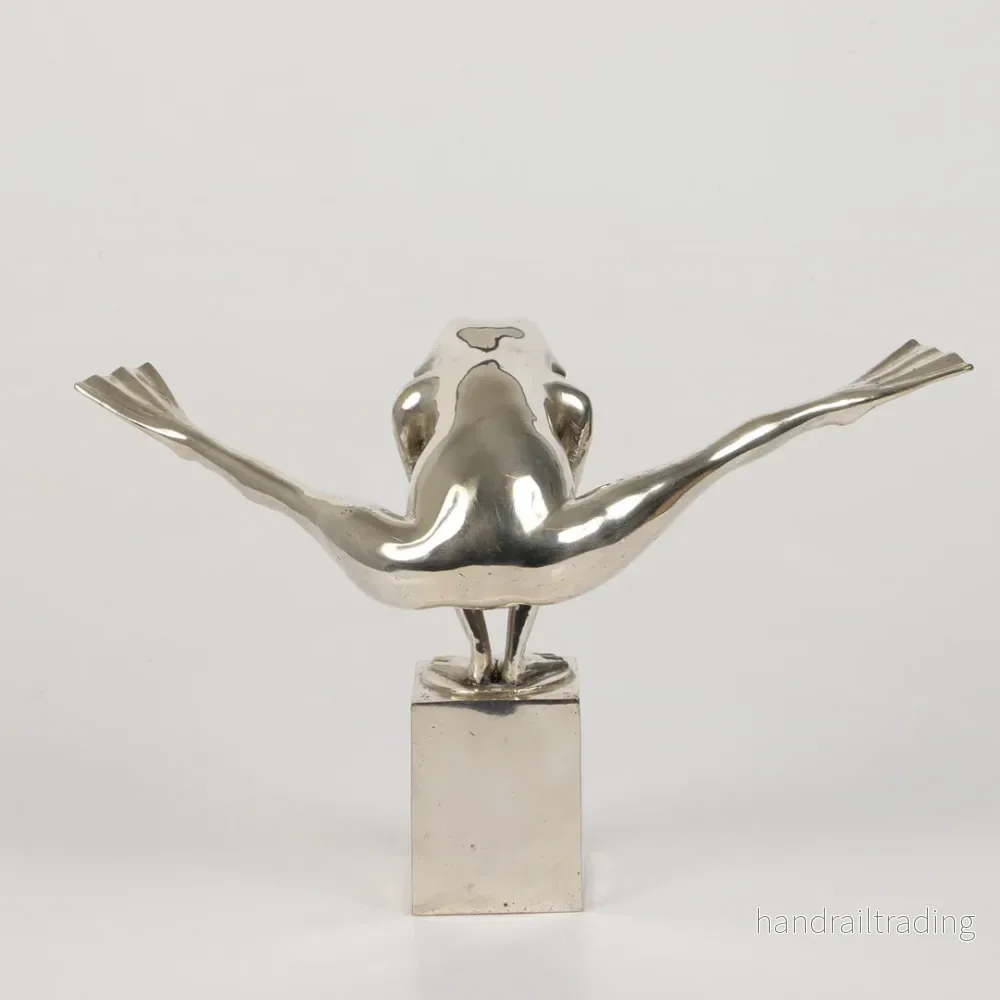 Look at my legs, platinum patinated sculpture by R+R design - Bild 3