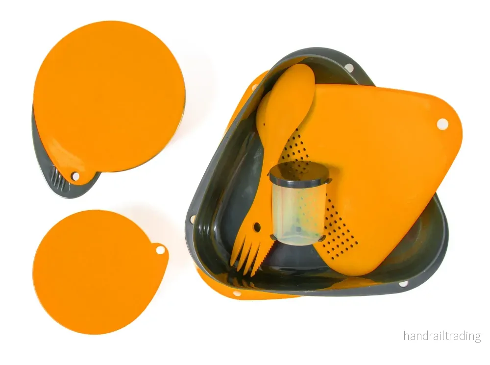 Set med skålar och bestick Orange Set med skålar och bestick Orange