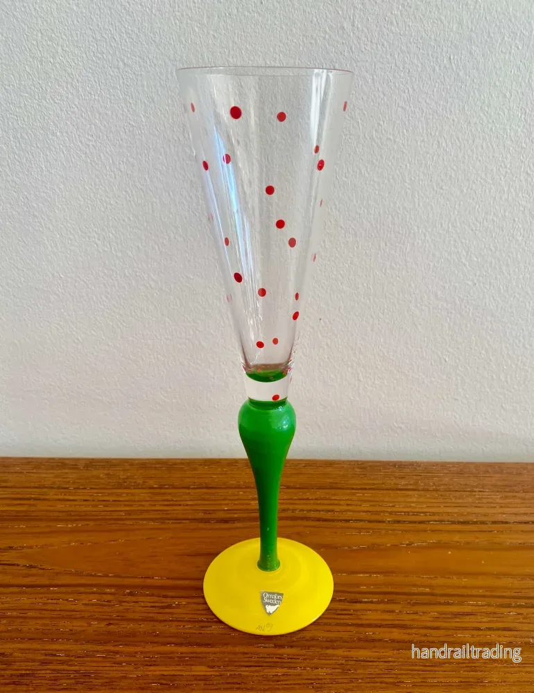 Anne Nilsson – Clown, champagne for Orrefors Anne Nilsson – Clown, champagne for Orrefors