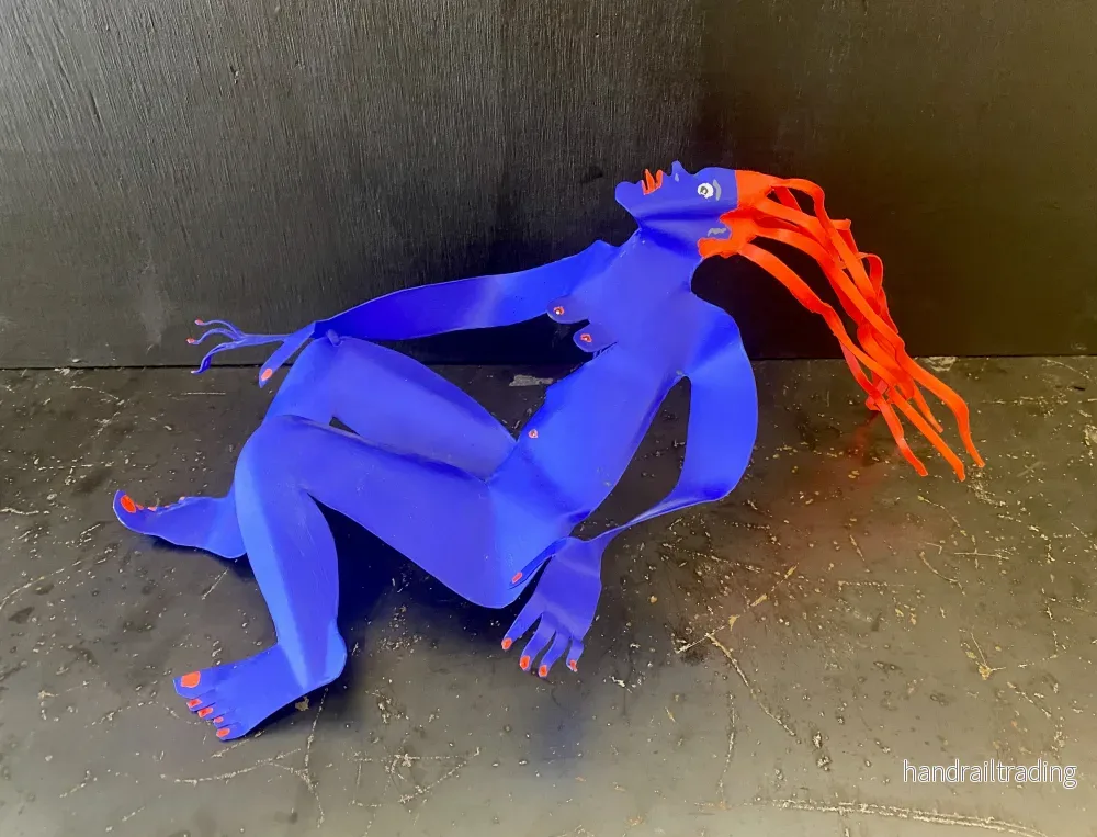 Timo Solin – Blues woman, plåtskulptur. Timo Solin – Blues woman, plåtskulptur.
