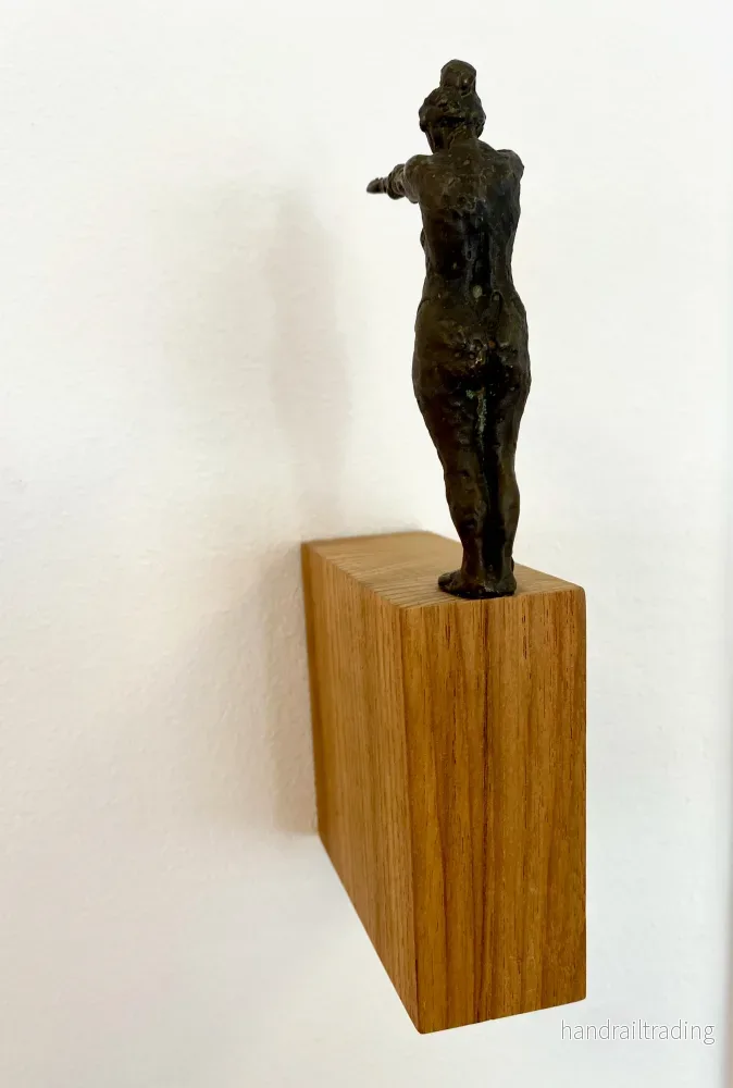 Ole Rosén – Hopp (Hope/Jump), bronze sculpture