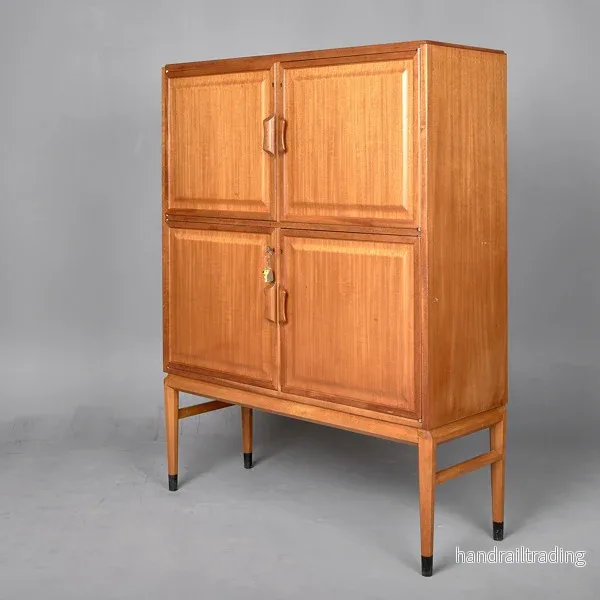 Axel Larsson – Cabinet, model 2910 for Bodafors Axel Larsson – Cabinet, model 2910 for Bodafors