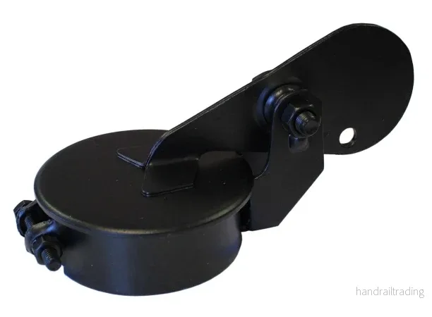 Avgaslock Diameter: 70mm (B14)