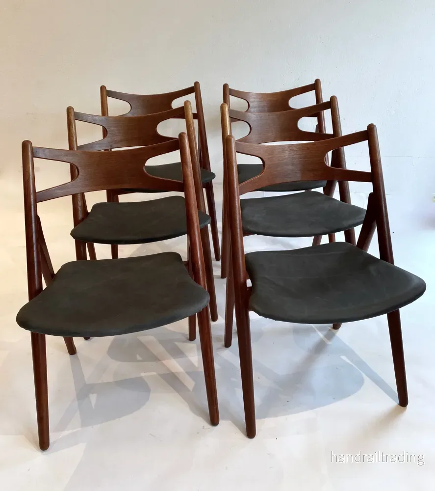 6 matstolar i massiv teak, modell CH-29 (Savbukkestolen), av Hans Wegner - Bild 2
