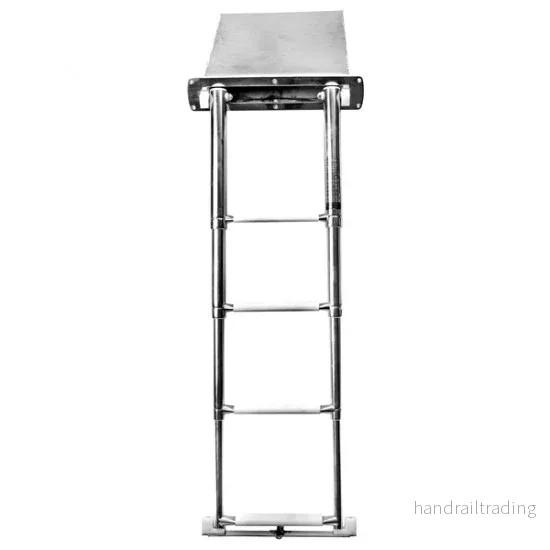 Badstege med teleskopstege 3 steg i kassett 330x490x46mm
