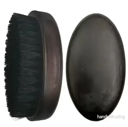 Naturlig mini skäggborste i trä Naturlig mini skäggborste i trä