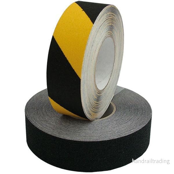 PSP Extra kraftig halkskyddande tejp svart/gul 50 mm x 5 m