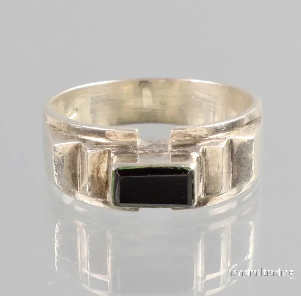 Art deco silver ring with onyx Art deco silver ring with onyx