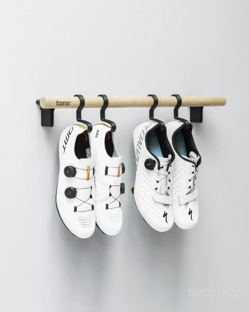 Tons Bar C . 2x Shoes Tons Bar C . 2x Shoes