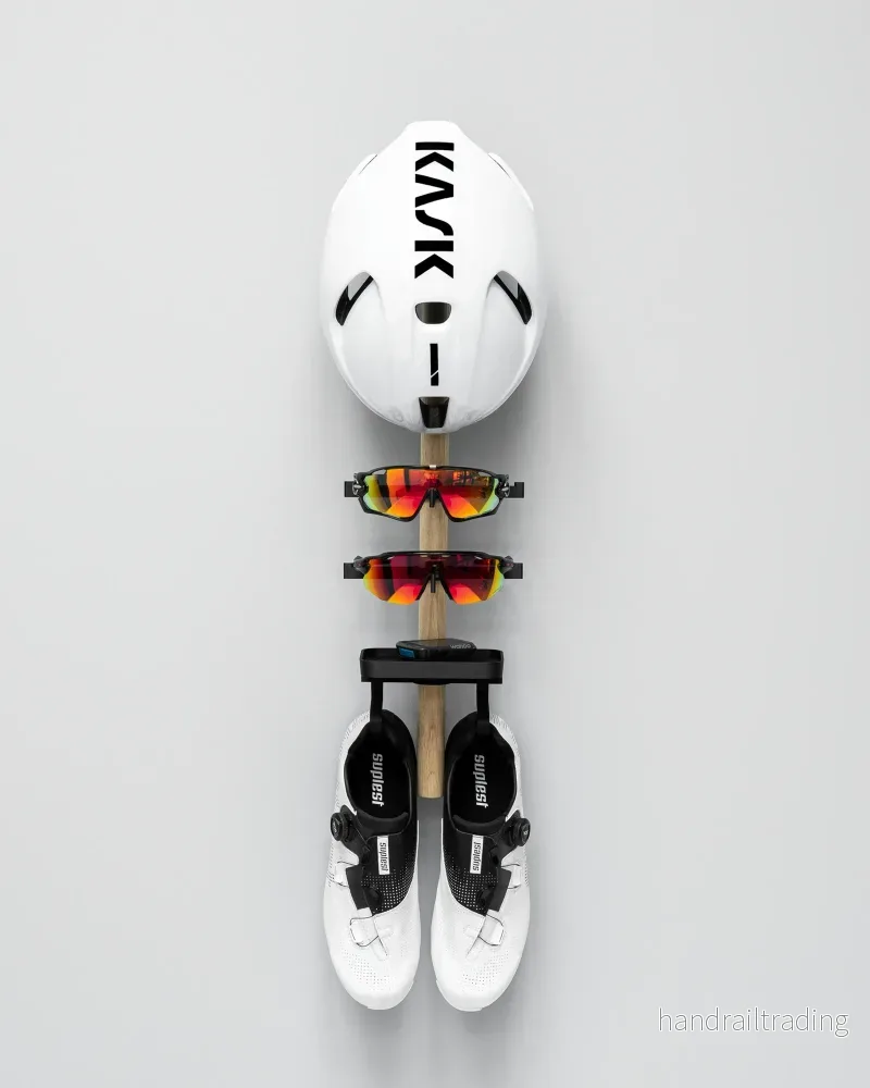 Tons Studio Rack C . Shoes + 2x Glasses + Helmet Natural Oak